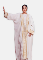 عبايــــة + فستان سادة